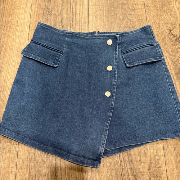 Stylish Blue Denim Skort with Button Detail - Picture 1 of 5